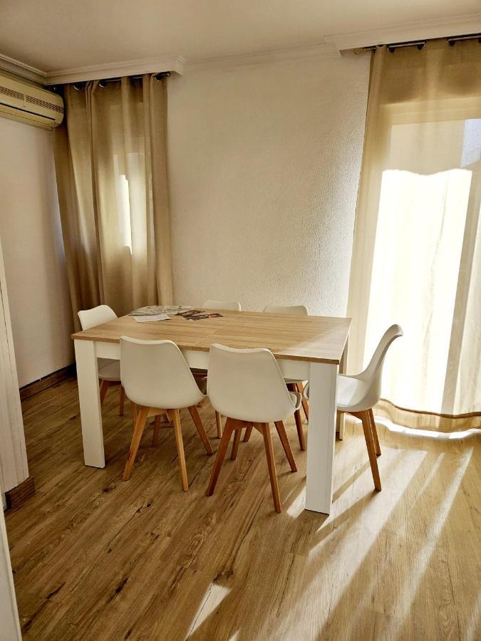 Apartamento Familiar En Triana Σεβίλλη Εξωτερικό φωτογραφία
